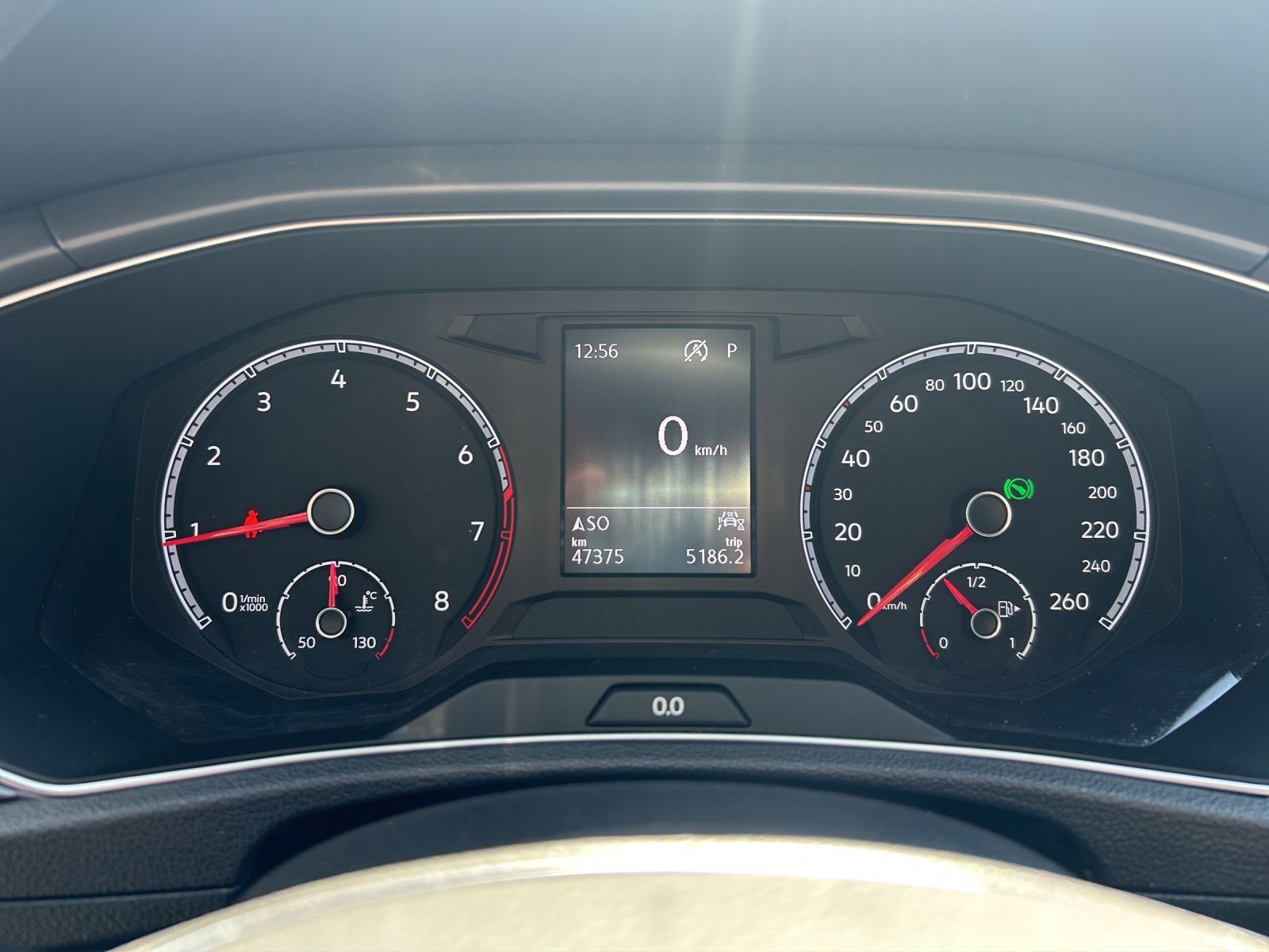 Volkswagen T-Roc 1.5 TSI Style DSG - Samsaru's Car Outlet