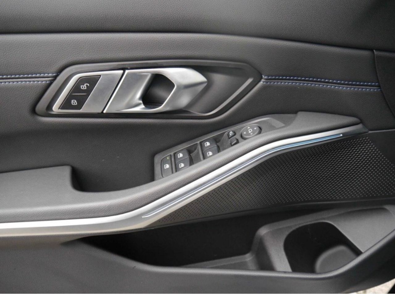 BMW 320d xDrive Msport - Samsaru's Car Outlet
