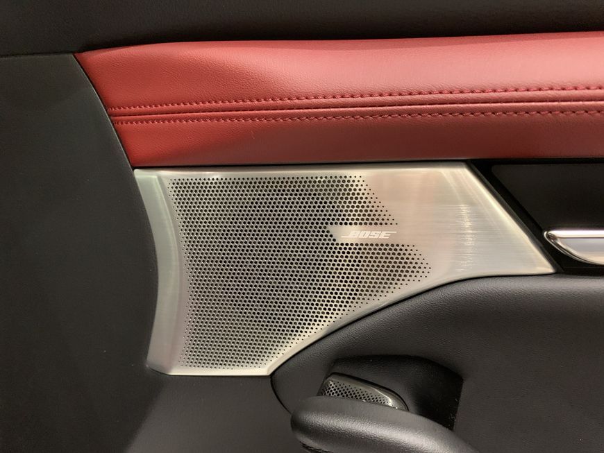 Mazda 3 e-SKYACTIV-X 186 M HYBRID Aut. TAKUMI 137 kW,