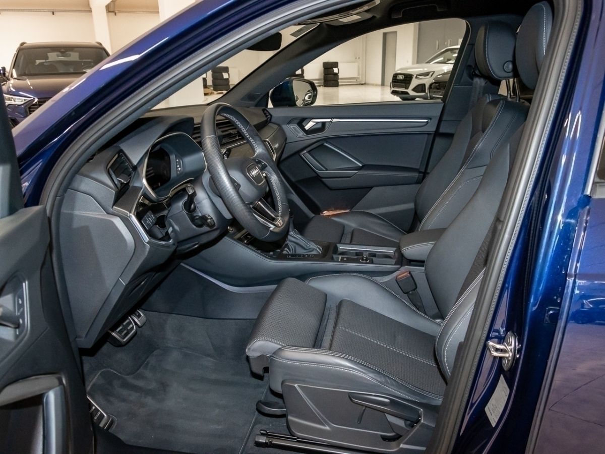 Audi Q3 S line 40 TFSI quattro - Samsaru's Car Outlet