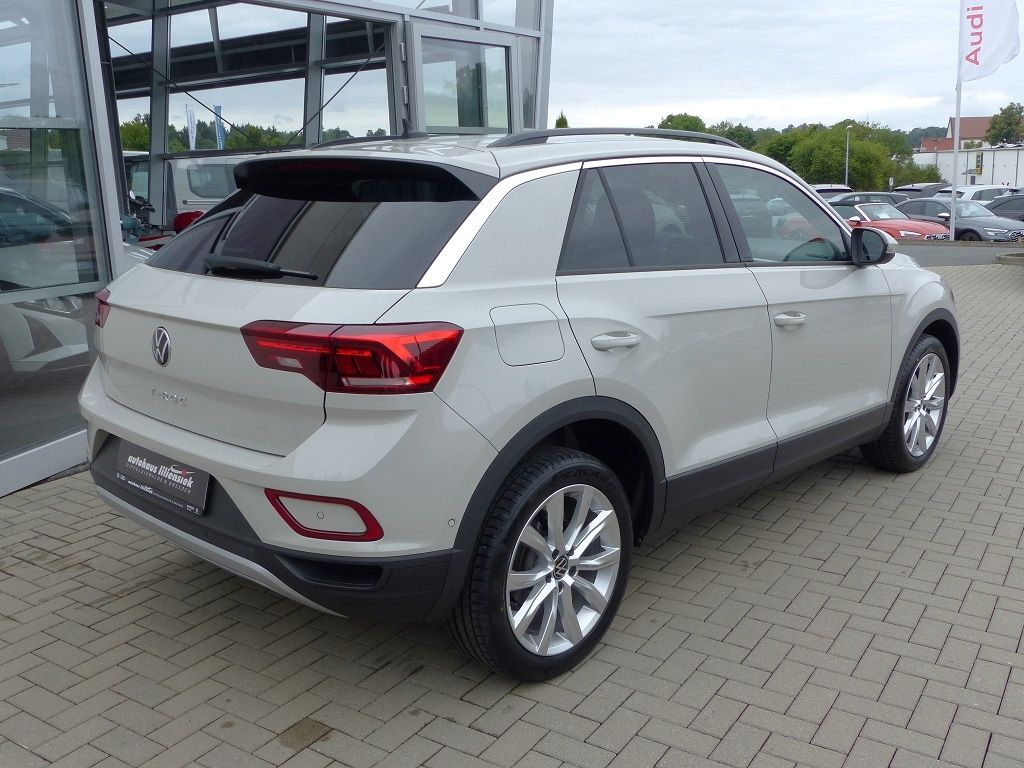 Volkswagen T-Roc 1.0 TSI Life - Samsaru's Car Outlet