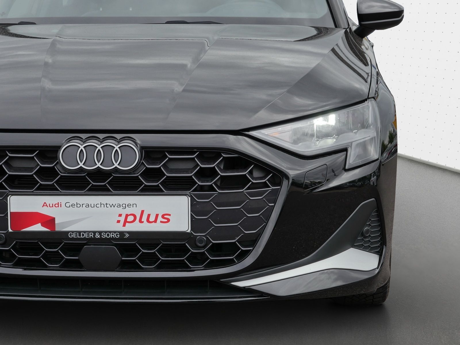 Audi A3 Sportback 35 TDI - Samsaru's Car Outlet