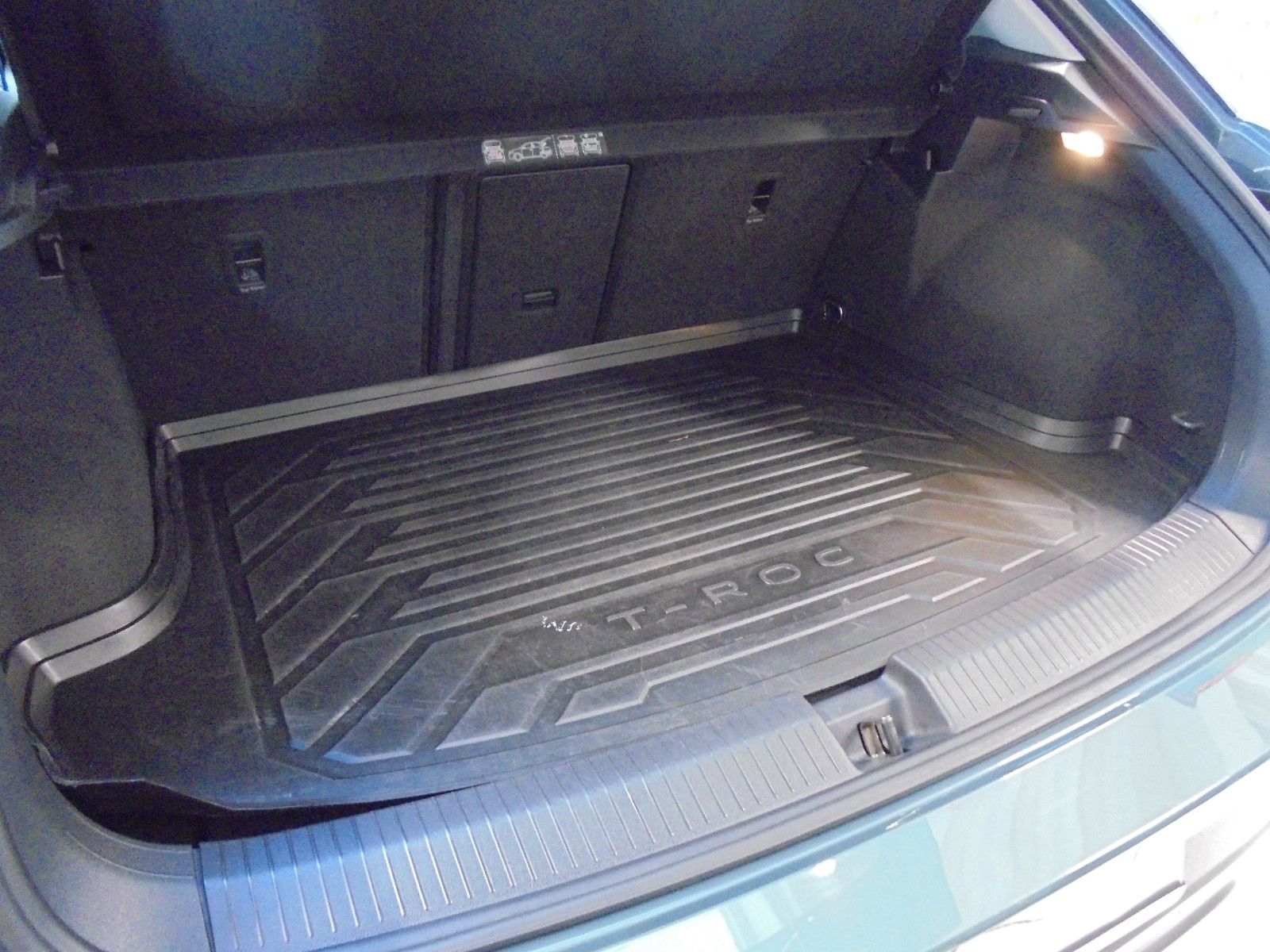 Volkswagen T-Roc 2.0TDI DSG - Samsaru's Car Outlet
