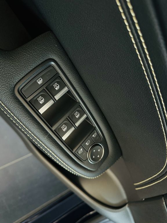 Renault Arkana TECHNO Mild Hybrid - Samsaru's Car Outlet