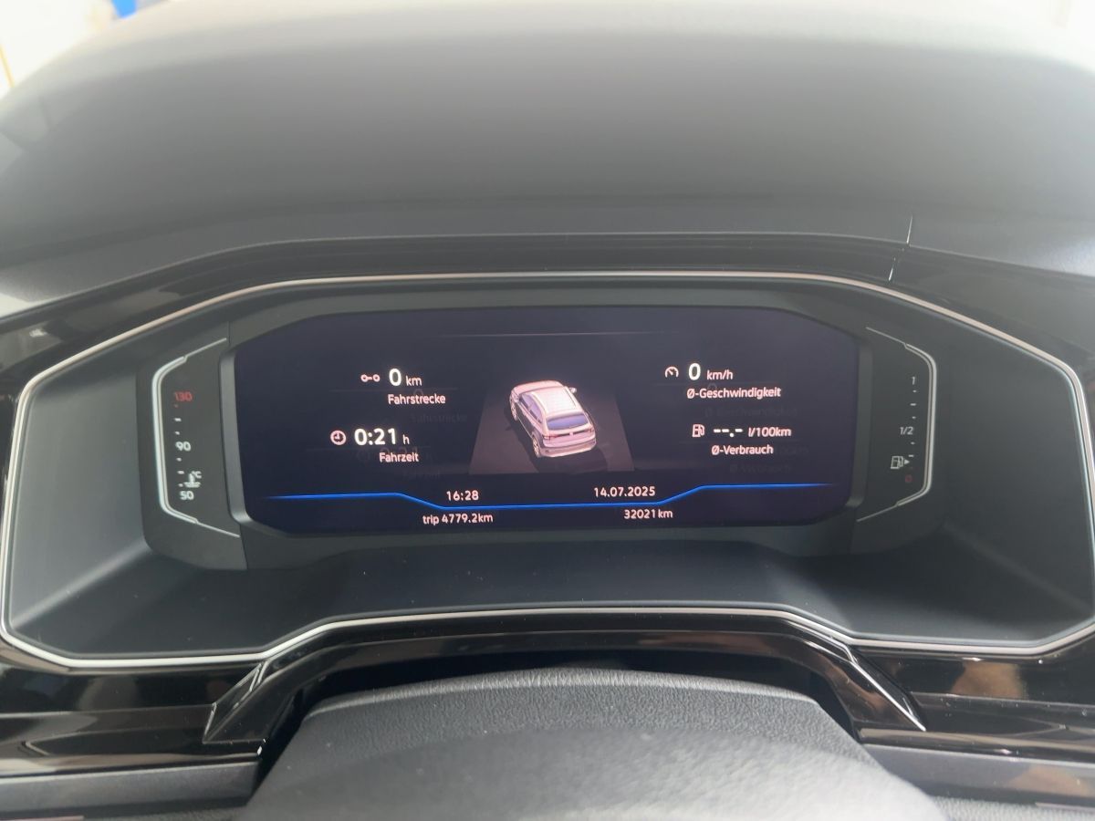 Volkswagen Taigo 1.0 TSI Style - Samsaru's Car Outlet
