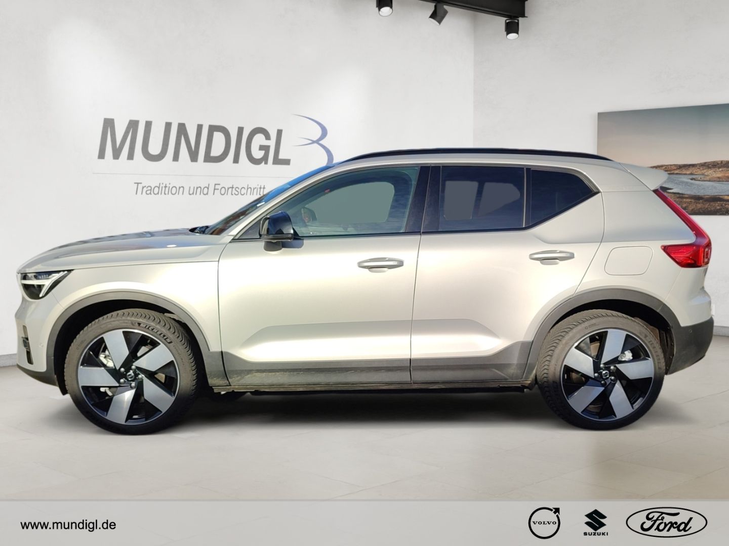Volvo XC40 Ultimate Pure Electric NAVI AWD AHK ACC eSD