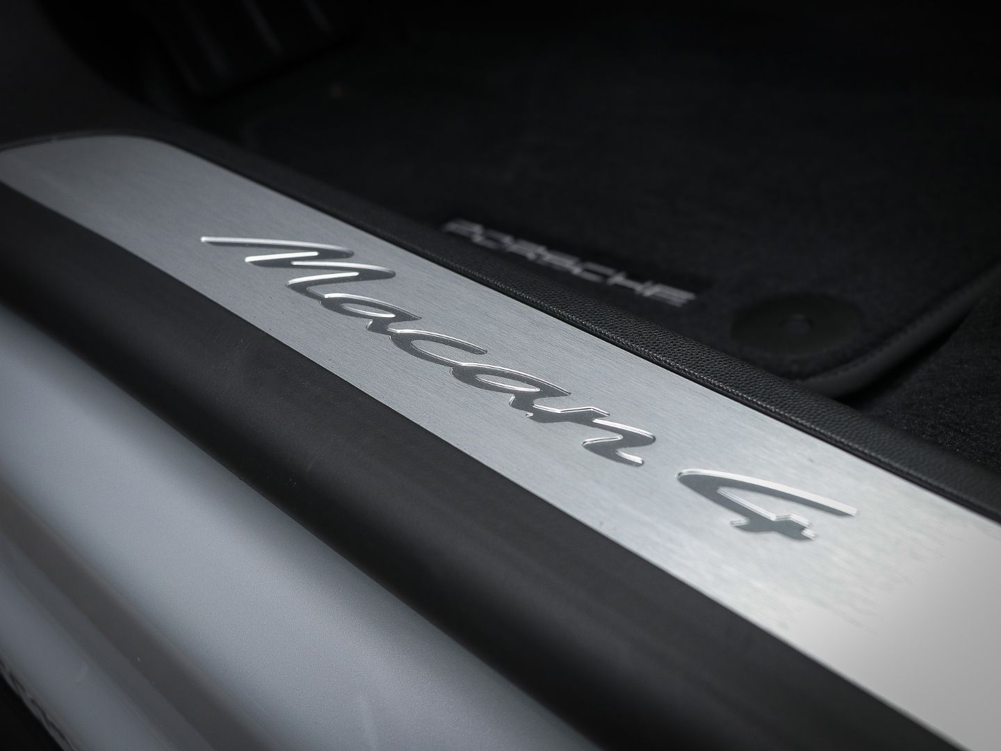 Porsche Macan 4 BOSE Luftfederung Panorama LED-Matrix