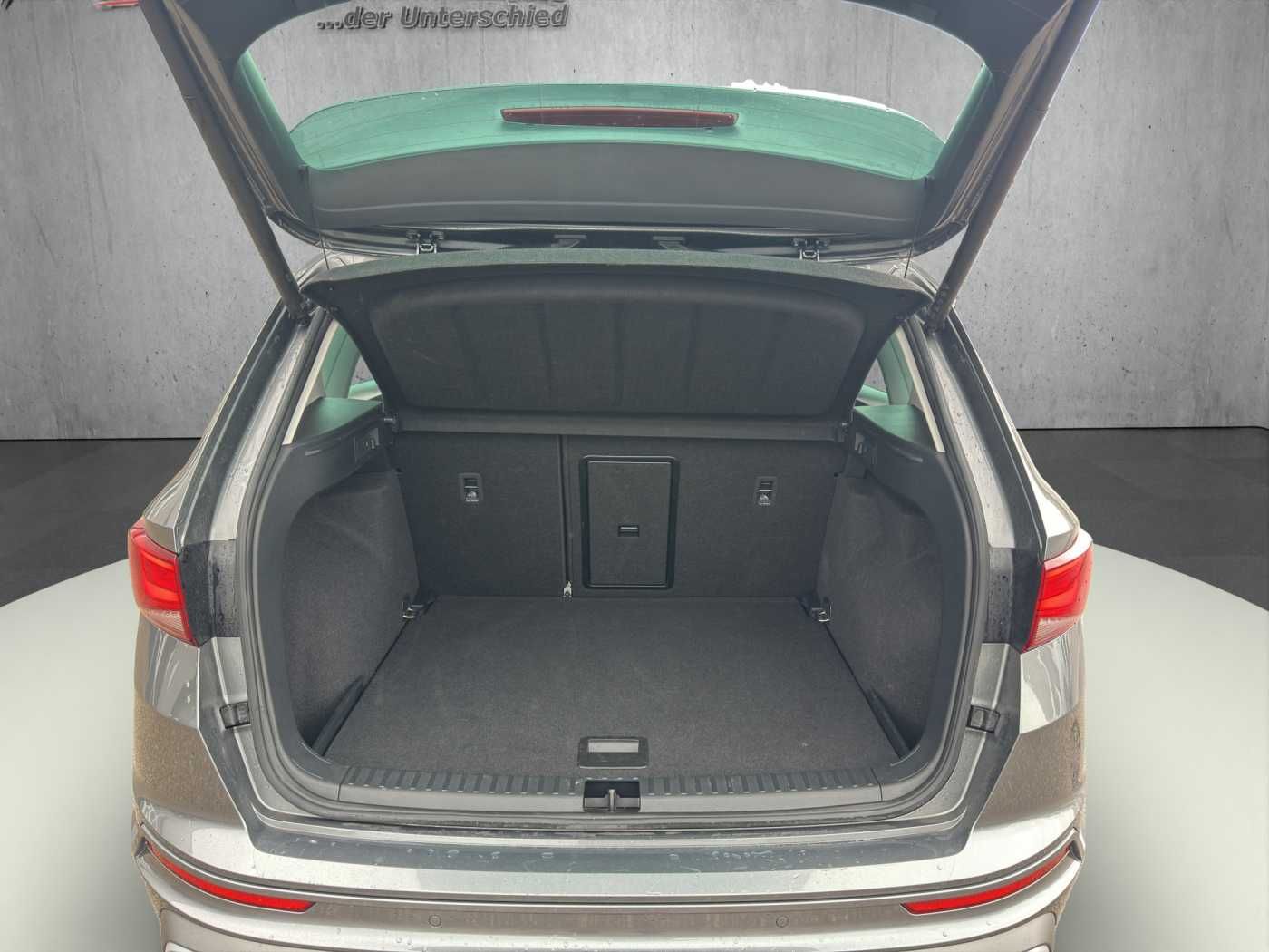 Seat Ateca  TSI FR  //5 J. Garantie /AHK/ Navi/Sitzhe