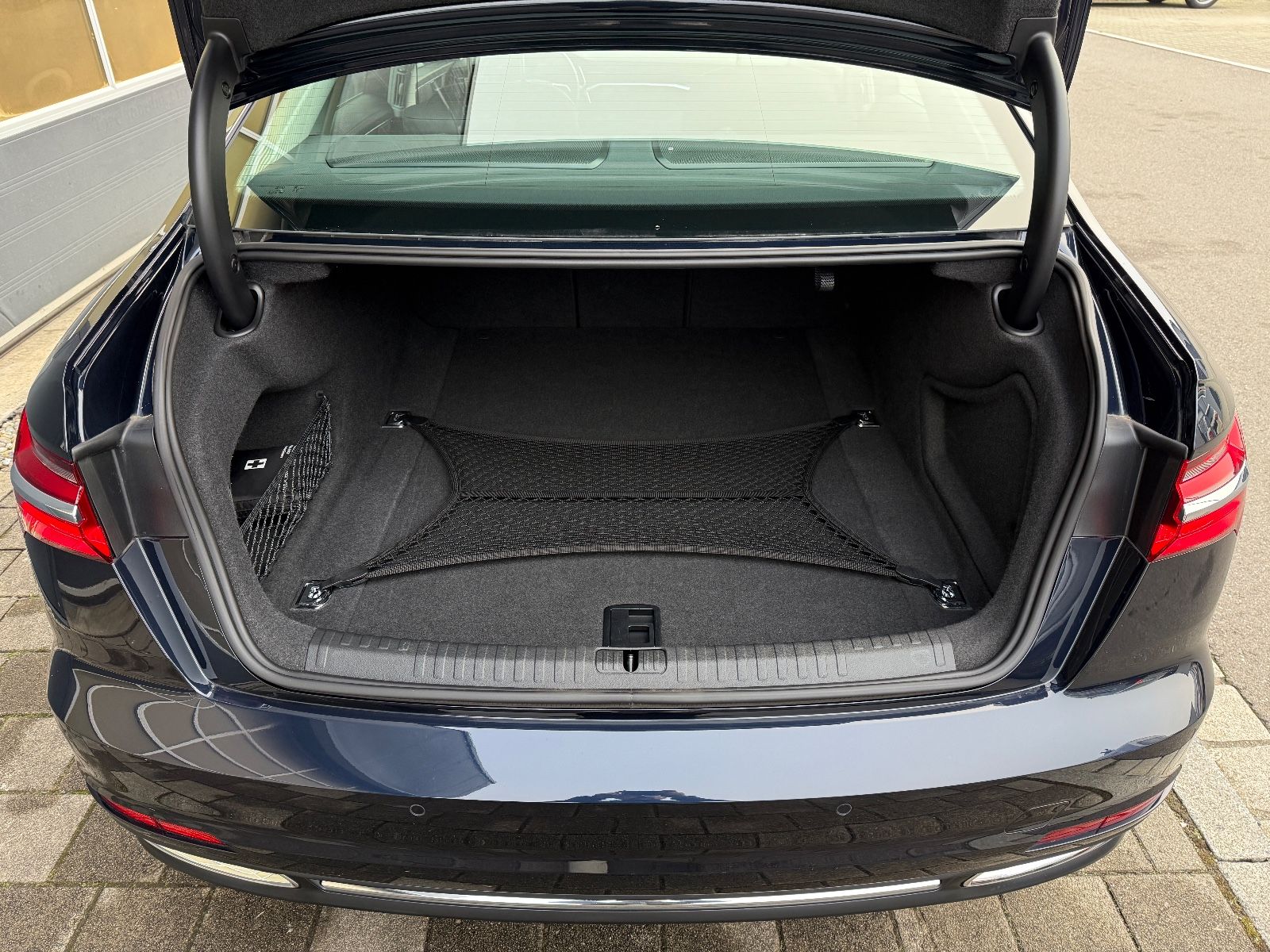 Audi A6 40 TDI DESIGN - Samsaru's Car Outlet