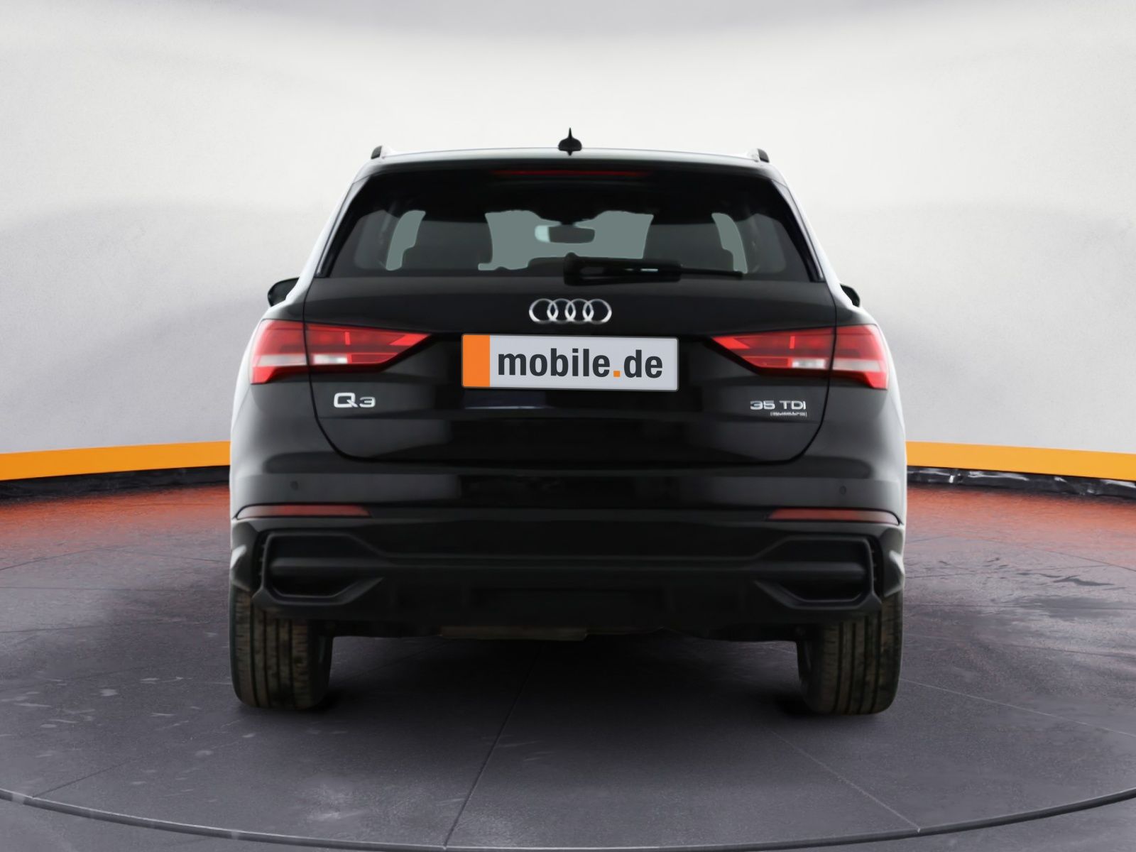 Audi Q3 35 TDI quattro S tronic S line - Samsaru's Car Outlet