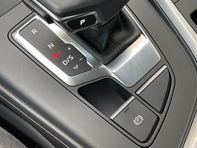 Audi A4 Avant 40 TFSI S line - Samsaru's Car Outlet