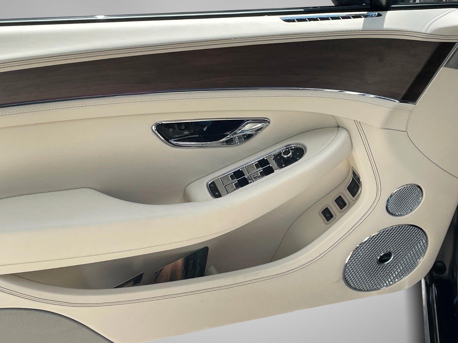 Bentley Continental GTC - Black Edition/Massage/Naim
