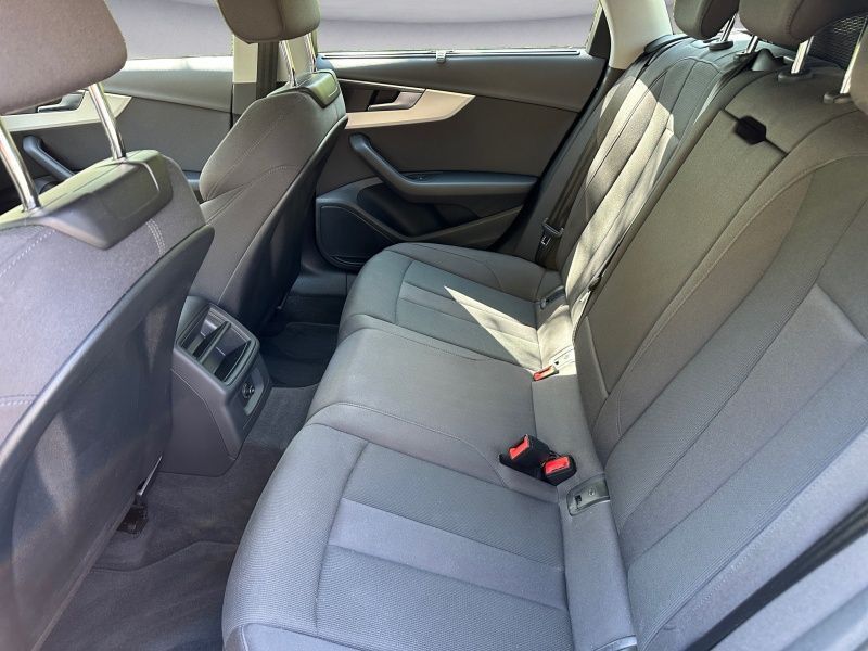 Audi A4 Avant 40 TDI quattro advanced - Samsaru's Car Outlet
