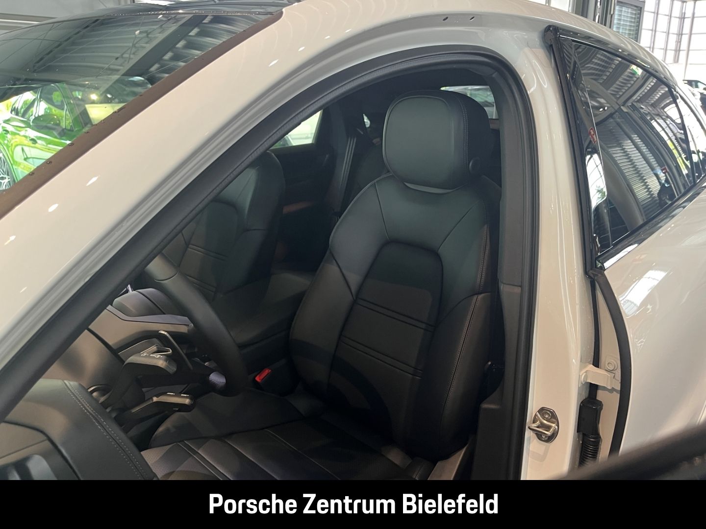Porsche Cayenne E-Hybrid Coupe Panoramadach LED-Matrix
