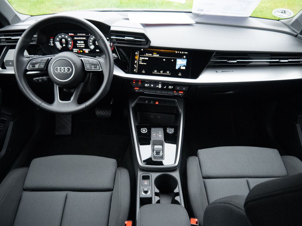 Audi A3 Sportback 30 TFSI advanced - Samsaru's Car Outlet