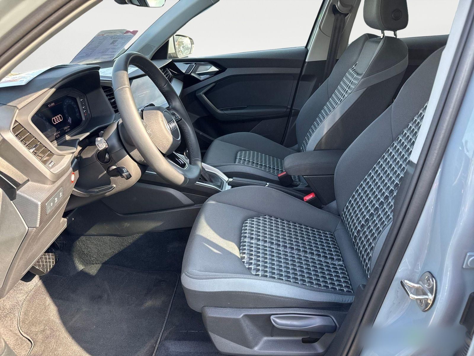 Audi A1 Sportback S line 30 TFSI - Samsaru's Car Outlet