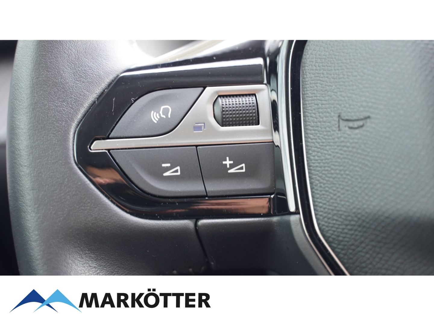 Peugeot e-208 136 Allure - Samsaru's Car Outlet