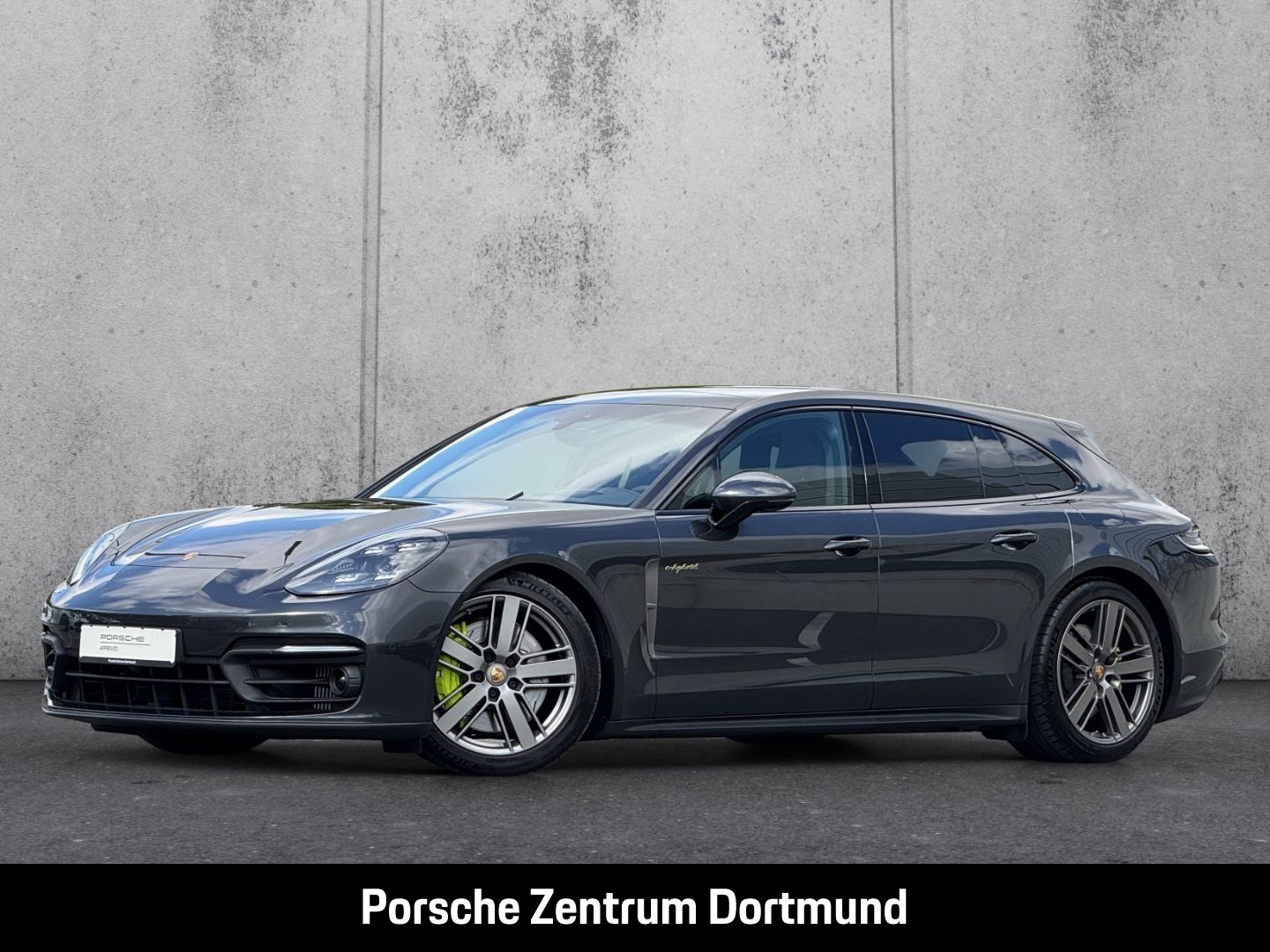 Porsche Panamera 4 E-Hybrid Sport Turismo Platinum Editi