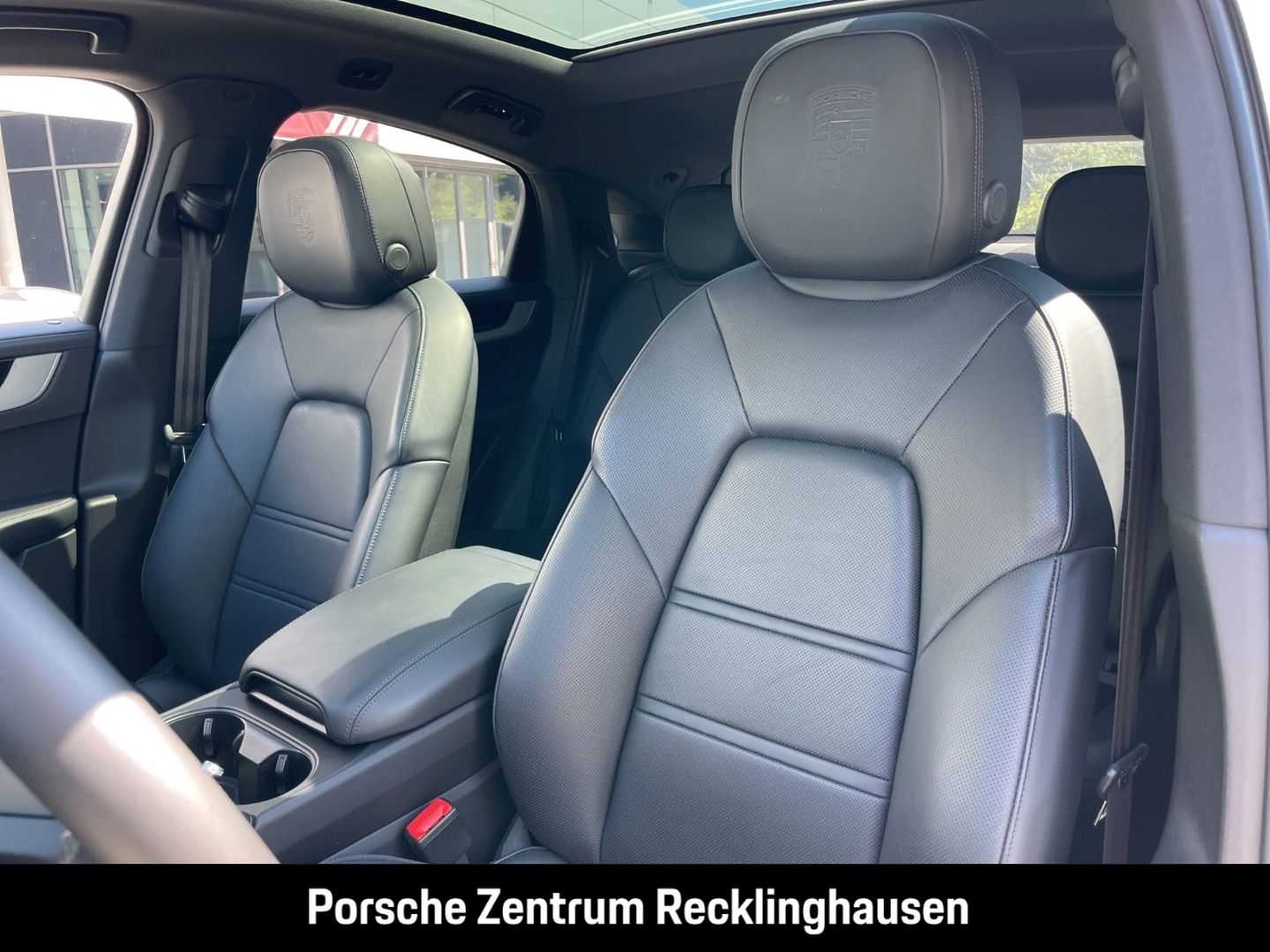 Porsche Cayenne E-Hybrid Coupe LED-Matrix Panoramadach