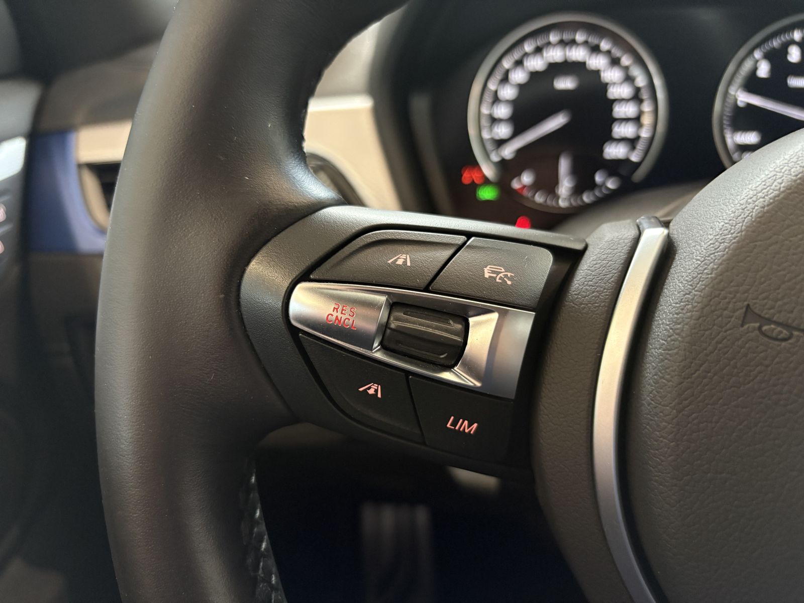 BMW X1 xDrive25e M Sport - Samsaru's Car Outlet