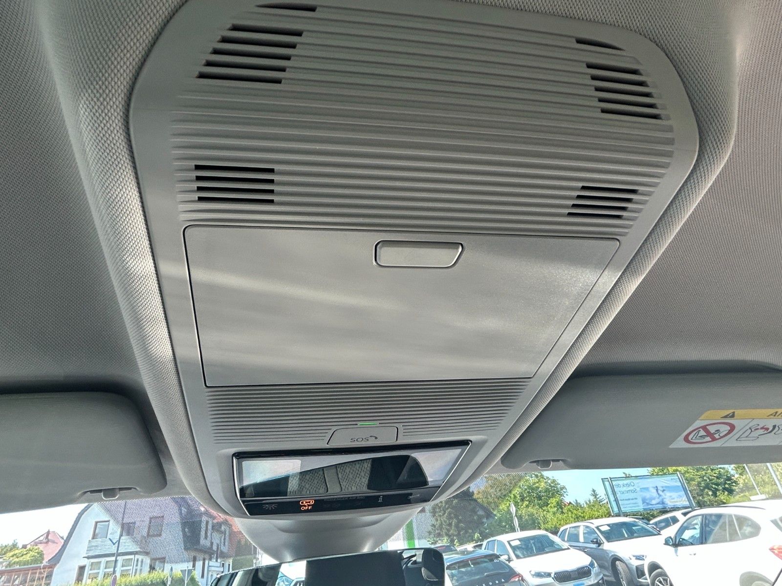 Skoda OCTAVIA Combi Style 1.4 TSI iV - Samsaru's Car Outlet