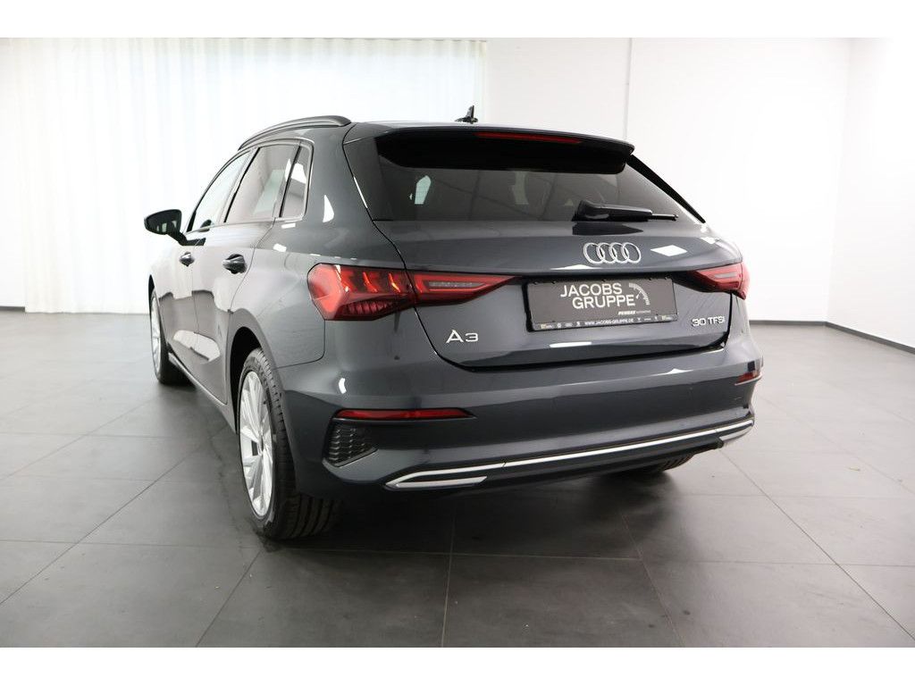 Audi A3 Sportback 30 TFSI S-line S-tronic,Navi,LED,PD