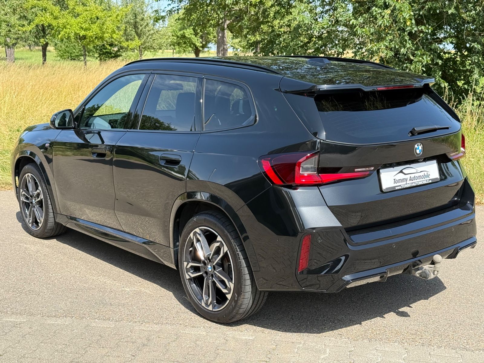 BMW X1 23 d xDrive M Sport - Samsaru's Car Outlet