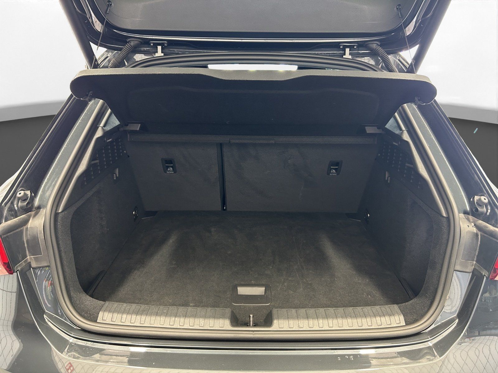 Audi A3 Sportback 35 TDI S tronic advanced | LED |