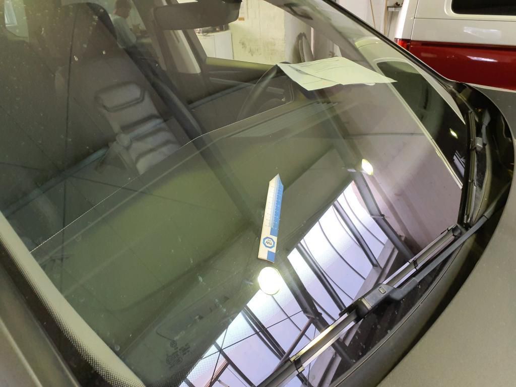Volkswagen Touareg Elegance 4M 3.0 TSI - Samsaru's Car Outlet
