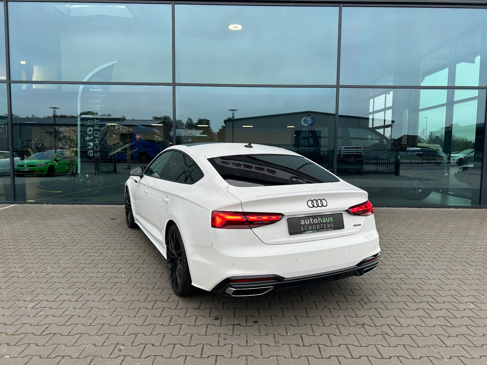Audi A5 Sportback 40TFSI S-Line Pano Matrix Stdhzg