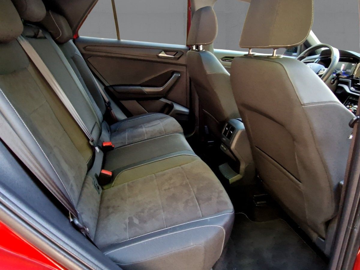 Volkswagen T-Roc 2.0 TDI DSG R-LINE - Samsaru's Car Outlet
