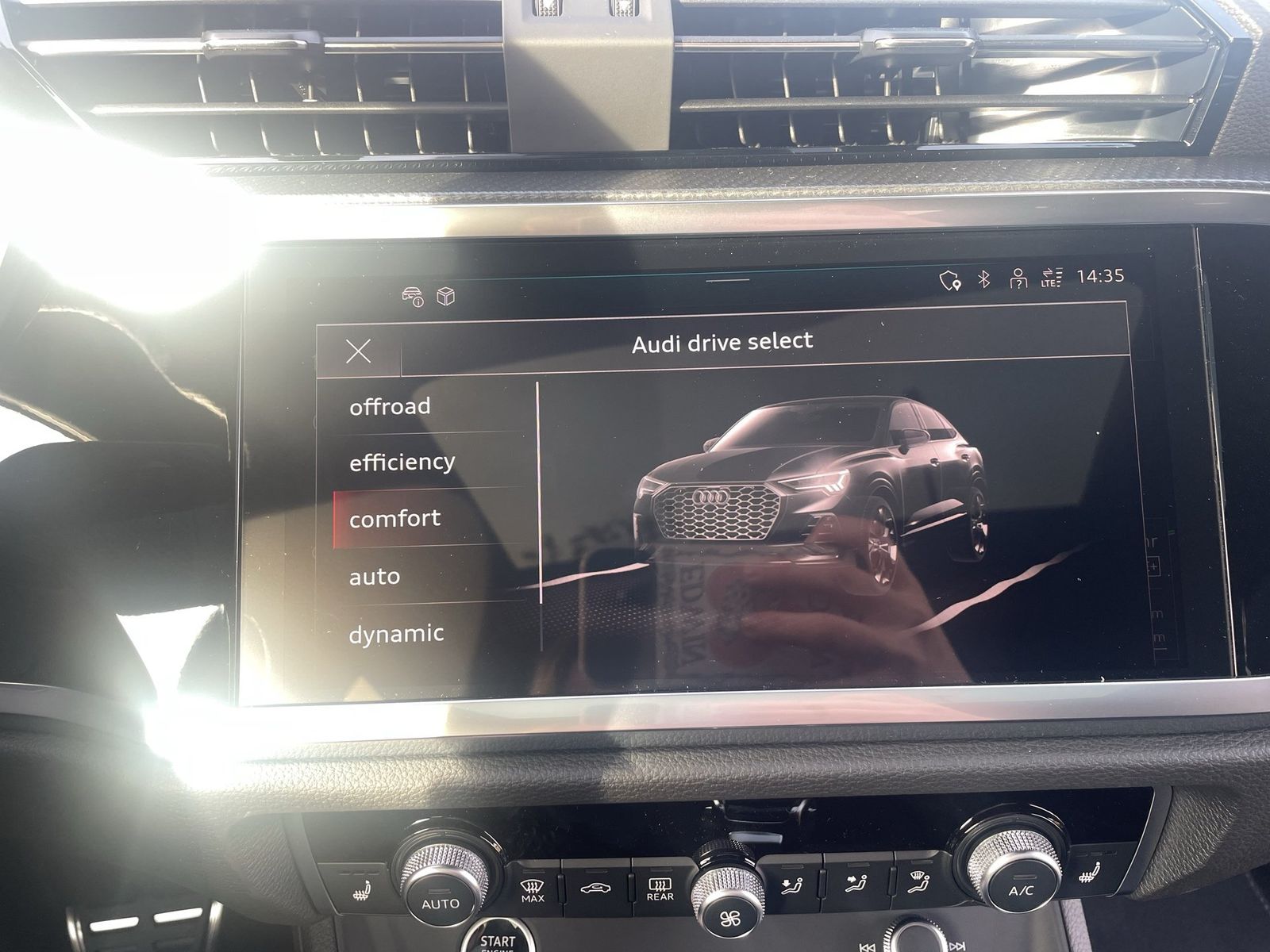 Audi Q3 Sportback 40TFSI S-Line Matrix|AHK|Pano