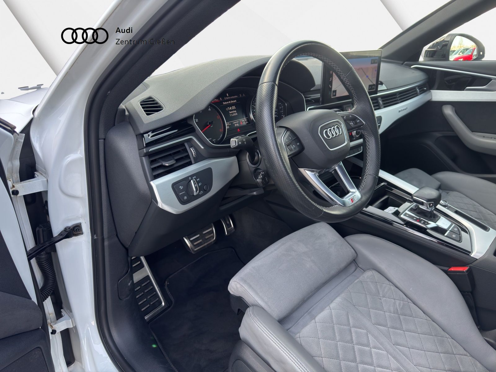 Audi A4 Limousine 40 TDI quattro S line competition B