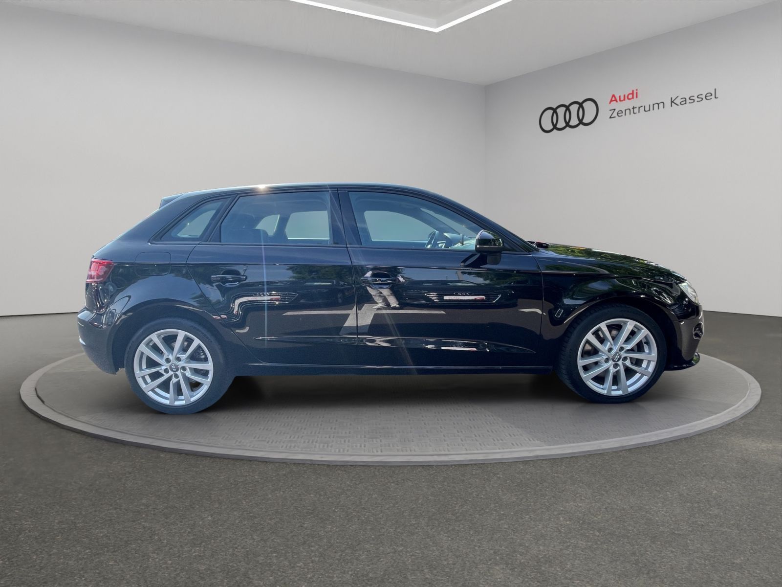 Audi A3 Sportback 35 TDI - Samsaru's Car Outlet