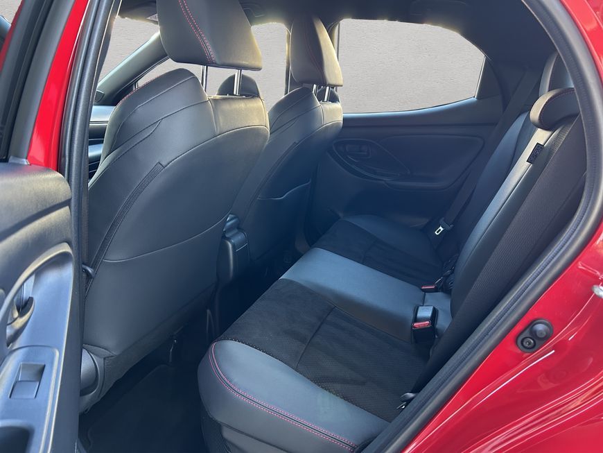 Toyota Yaris Hybrid 1.5 VVT-i GR SPORT