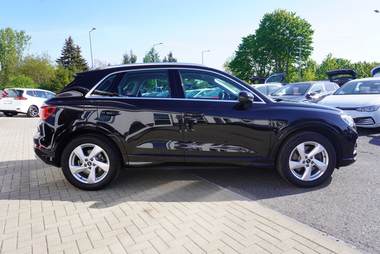 Audi Q3 40 2.0TDI quattro advanced - Samsaru's Car Outlet