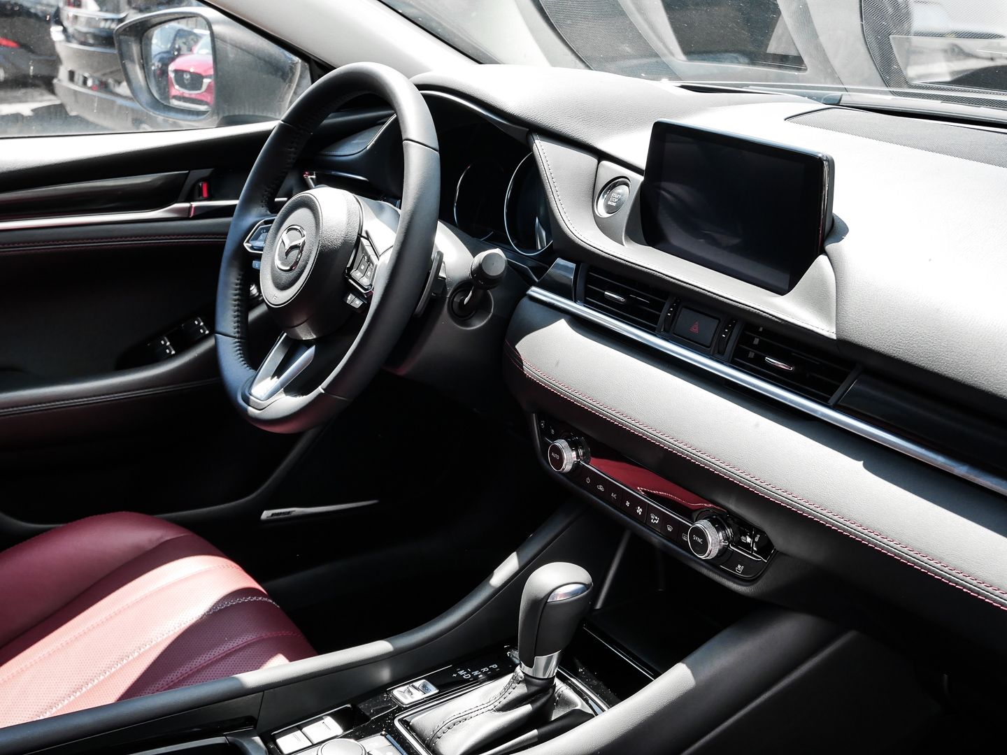 Mazda 6 SK 2023 2.5L SKYACTIV-G 194FWD 6AT HOMURA HUD