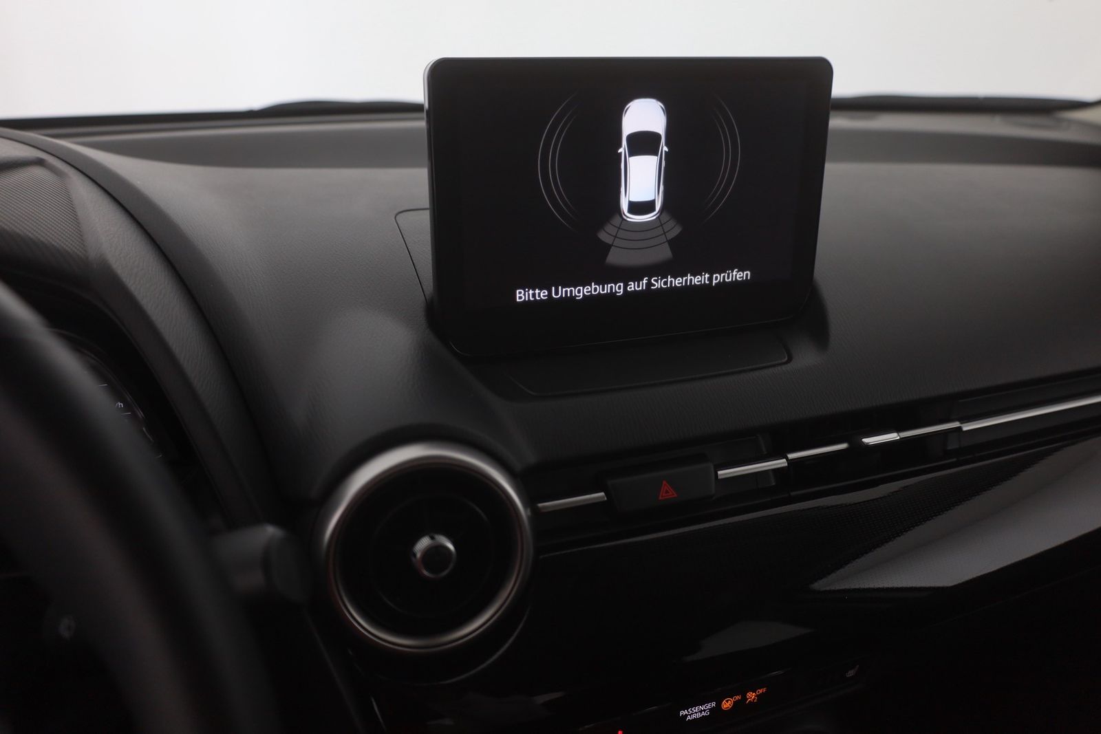 Mazda 2 1.5 SKYACTIV-G 90 Aut. - Samsaru's Car Outlet