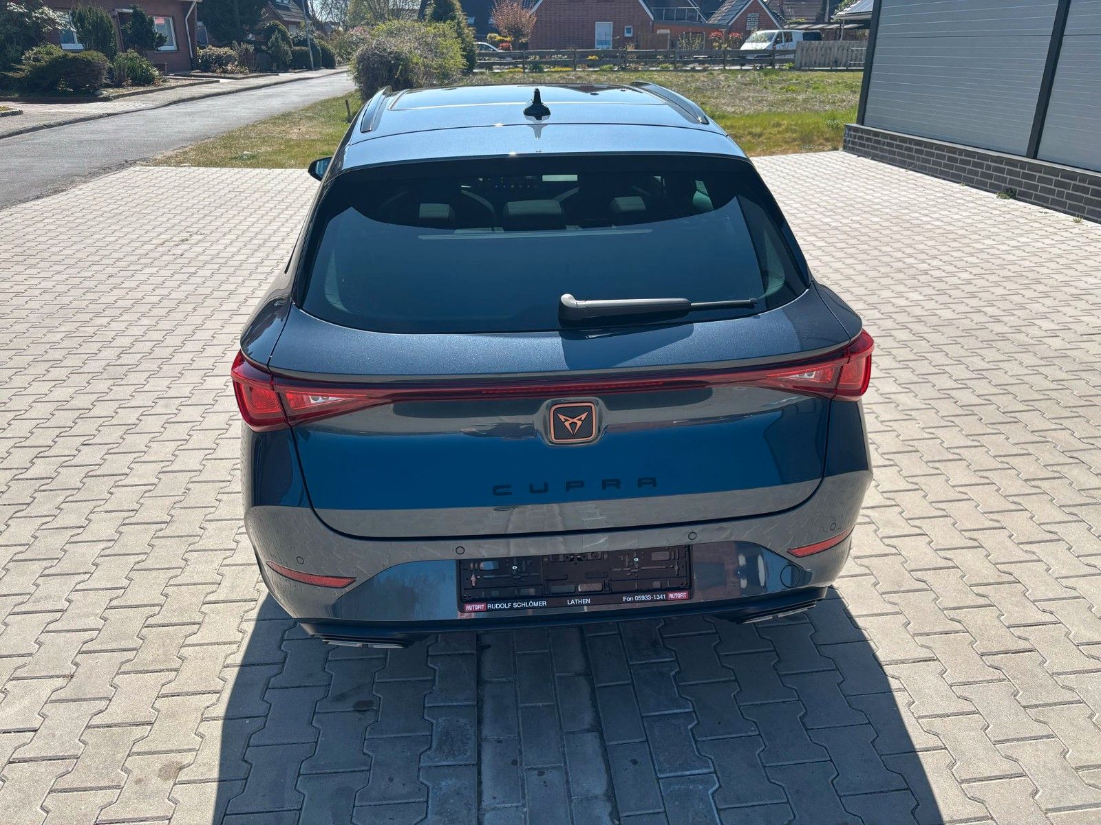 Cupra Leon Sportstourer - Samsaru's Car Outlet