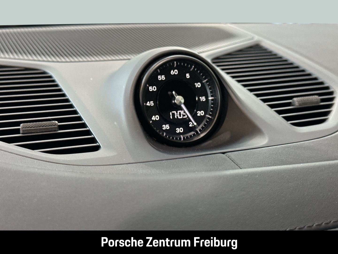 Porsche Cayenne E-Hybrid BOSE Luftfederung LED-Matrix