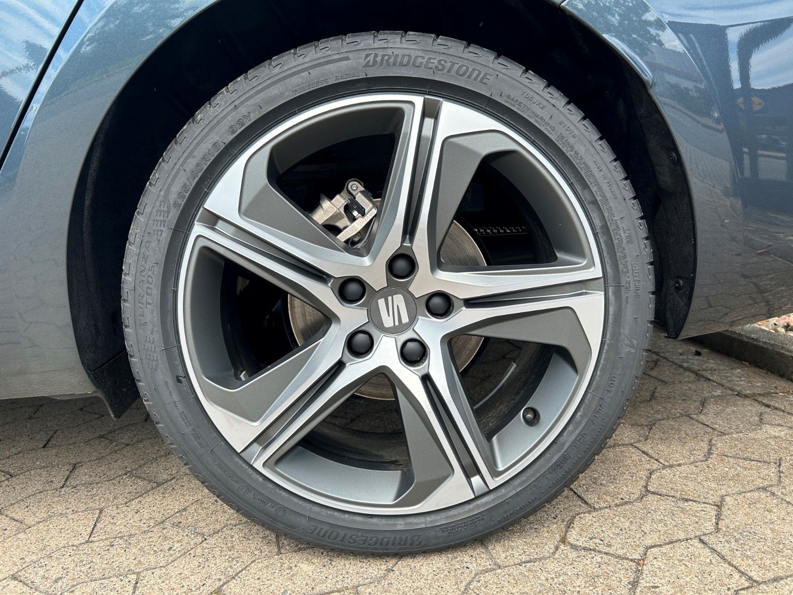 Seat Leon Sportstourer FR Plus AHK Kessy Rüfa