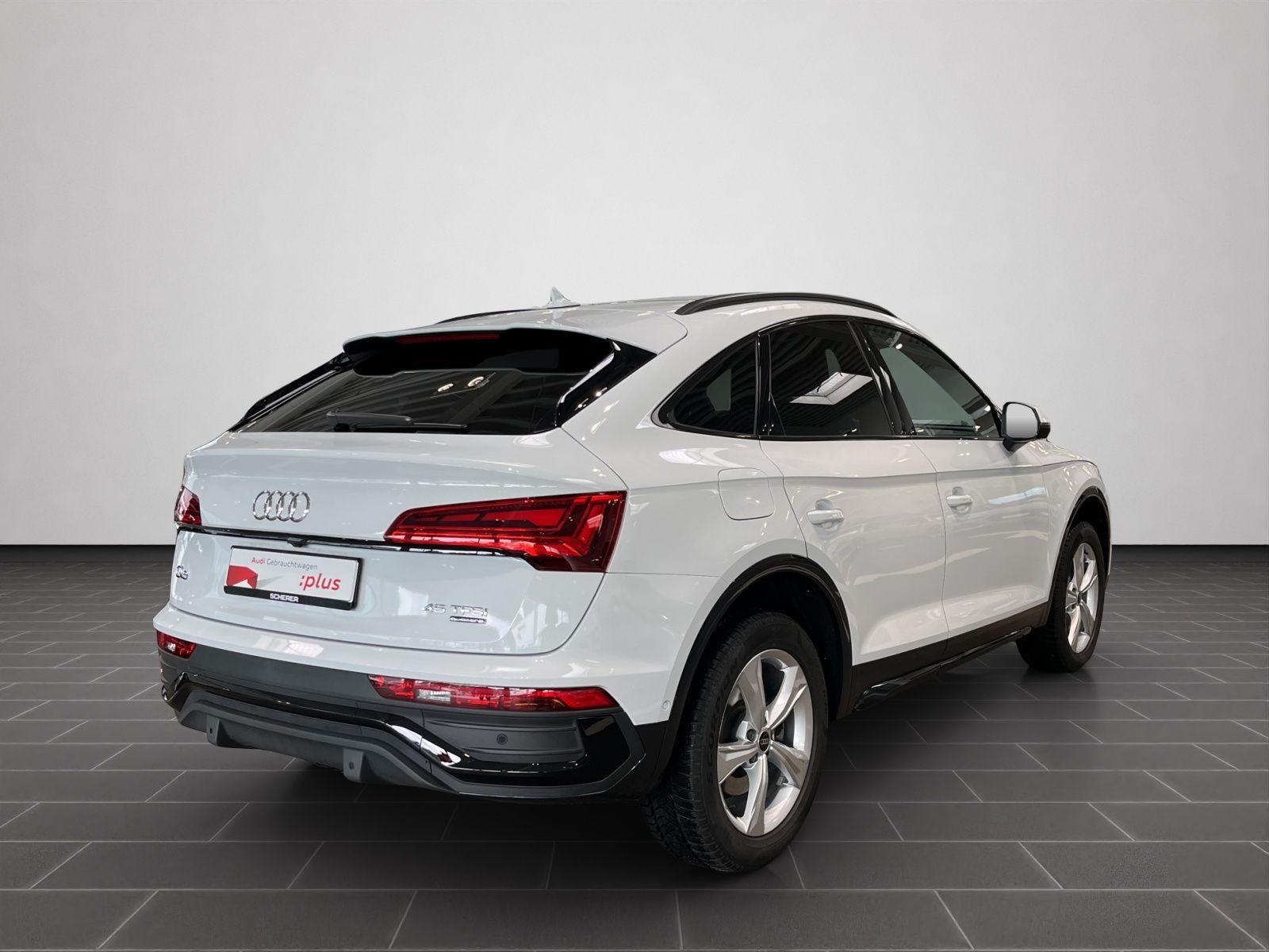 Audi Q5 Sportback advanced 45 TFSI quattro - Samsaru's Car Outlet