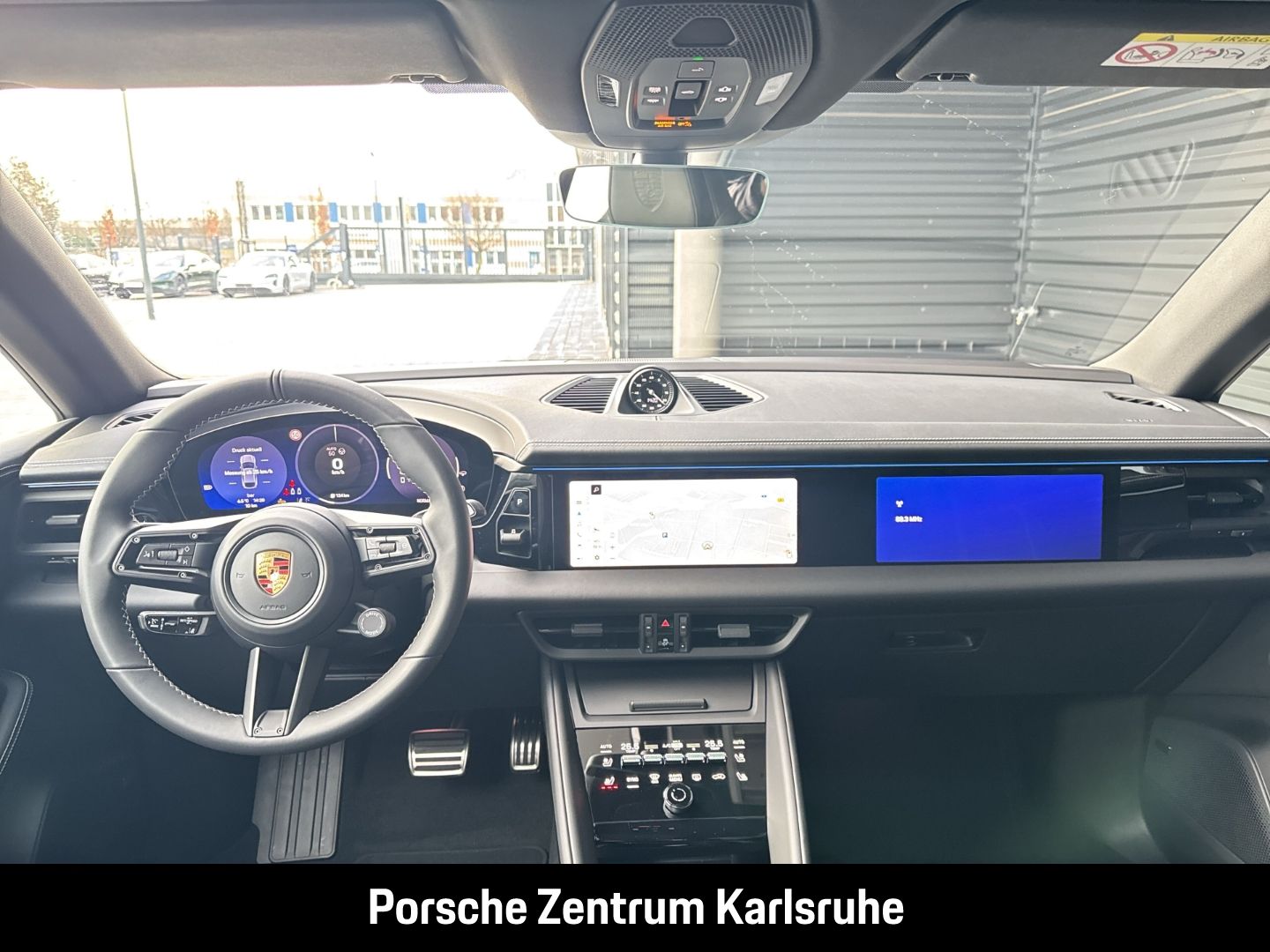 Porsche Macan 4S LED-Matrix Panoramadach Luftfederung