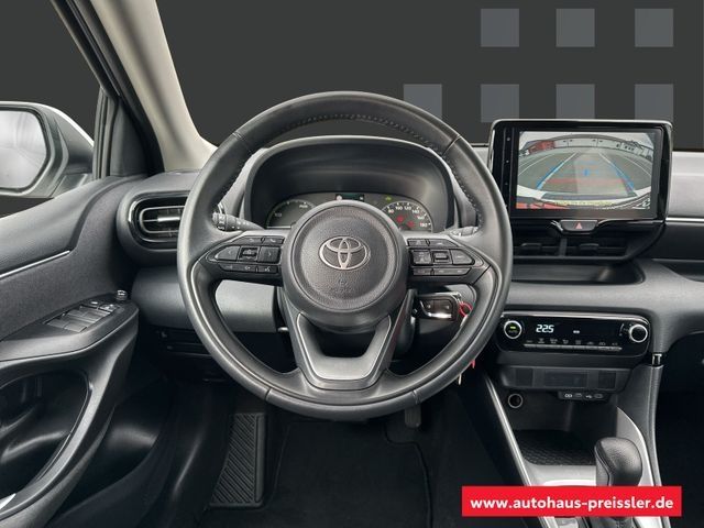 Toyota Yaris Hybrid Business Edition Navi Soundsystem B