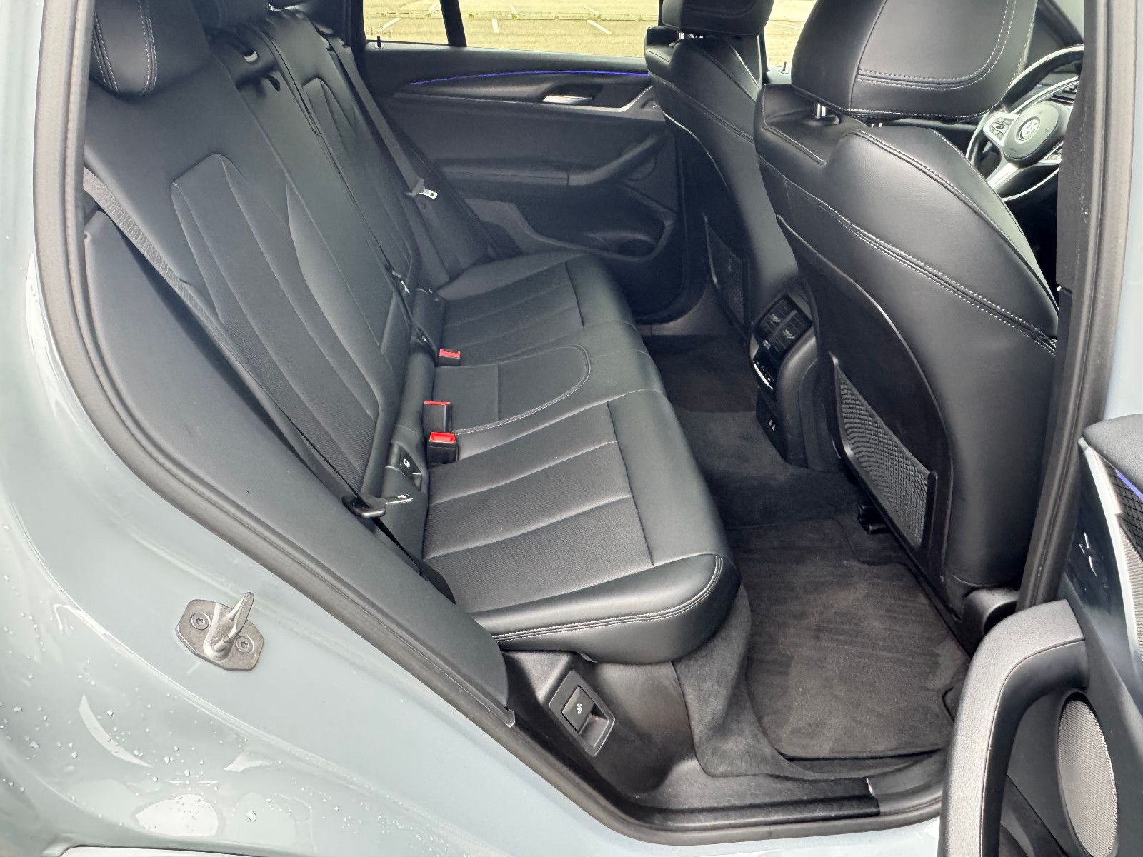 BMW X4 xDrive30d*M Sport*Laserlicht*HUD*AHK*SHZ*Kam.