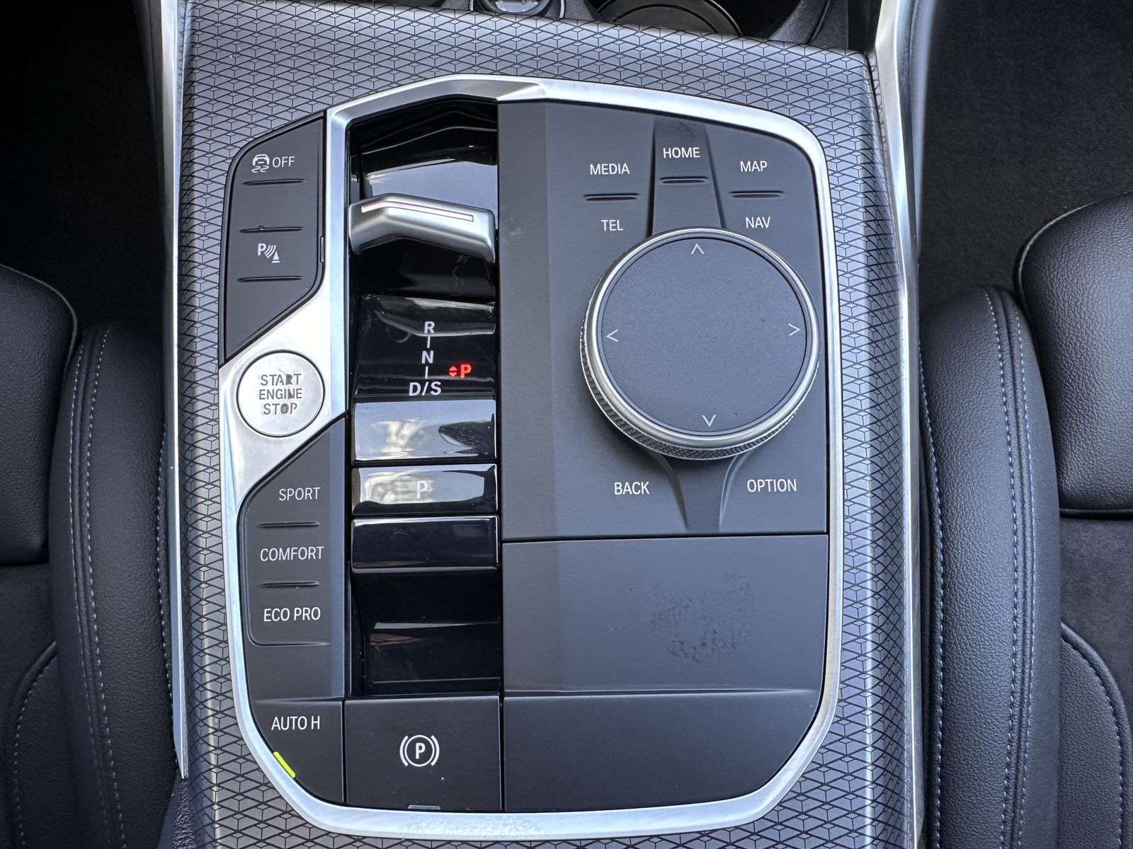 BMW 320 d xDrive M Sport - Samsaru's Car Outlet