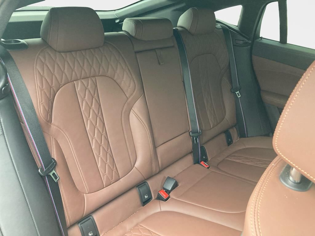 BMW X6 xDrive40d M Sport AHK+ACC+Massage+Standhzg