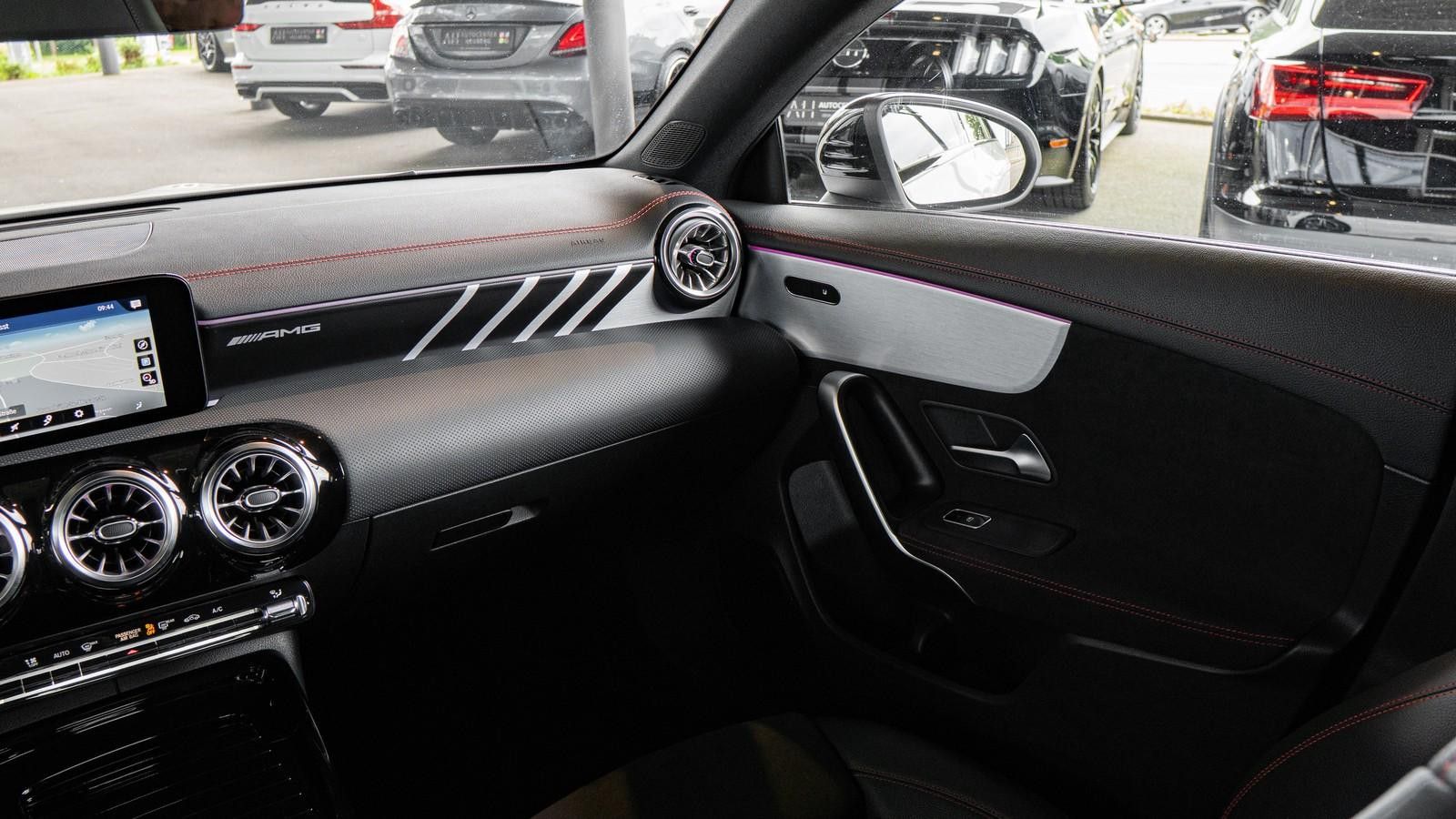 Mercedes-Benz CLA 35 AMG 4M - Samsaru's Car Outlet