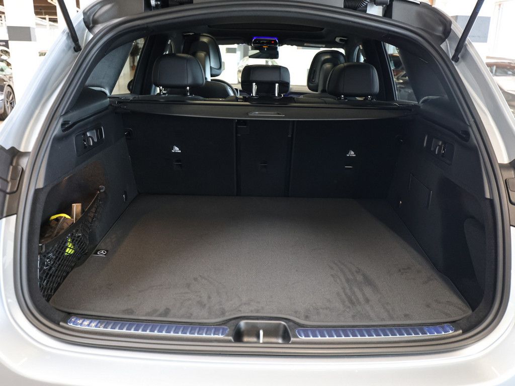 Mercedes-Benz GLC 220 d 4M AMG Edition AHK Distr. LED Pano Nav
