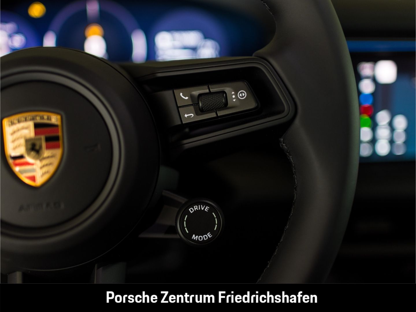 Porsche Macan 4 Hinterachslenkung InnoDrive Head-Up